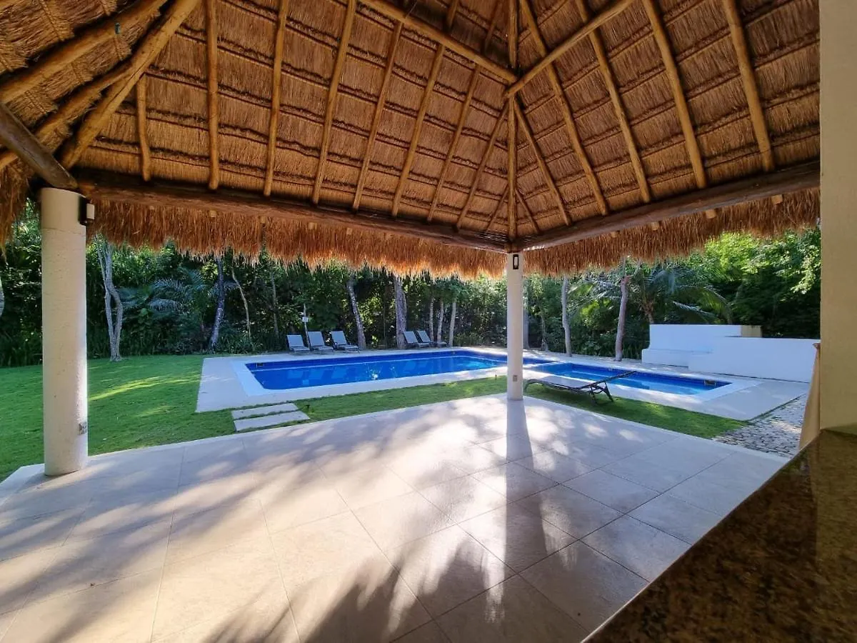 Holiday home Beautiful House In Playacar 4 Bedrooms Beach Tennis Ac Playa del Carmen